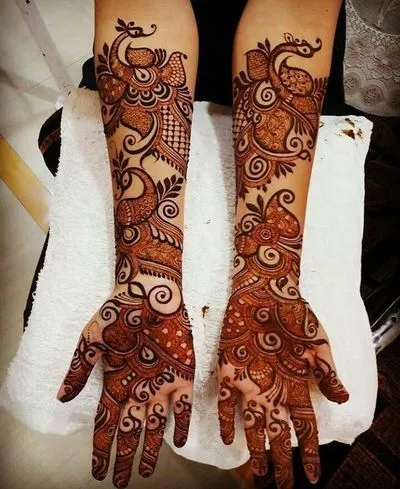 Peacock Arabic Mehndi Photo of Peacock Arabic Mehndi design
