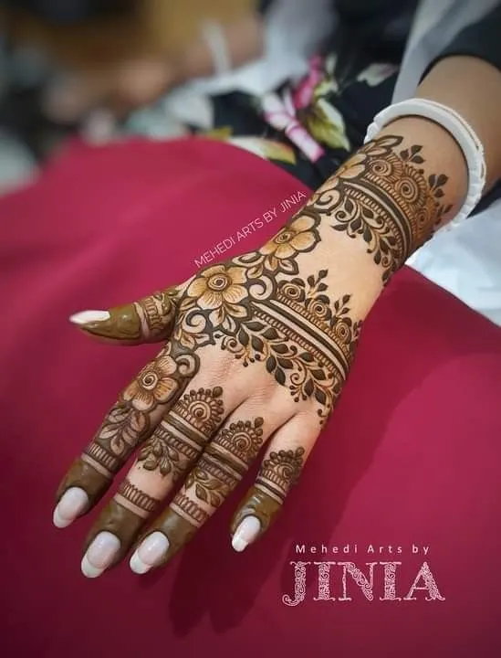 photo of Modern Arabic Mehndi Design For Women