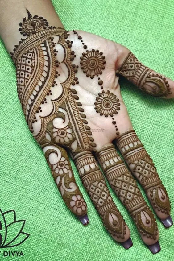 photo of Elegant Arabic Pattern for Fashionistas