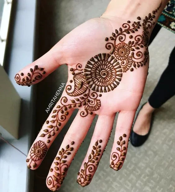 Photo of Floral Vines Mandala Arabic Mehndi