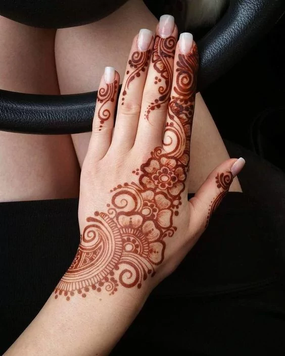 Photo of Single Finger Mehndi For Women