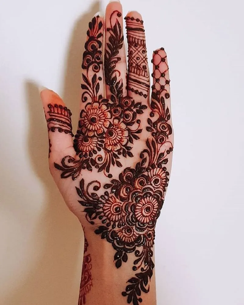 Blooming Mehndi Design For Bridesmaid Photo of Blooming Mehndi Design For Bridesmaid