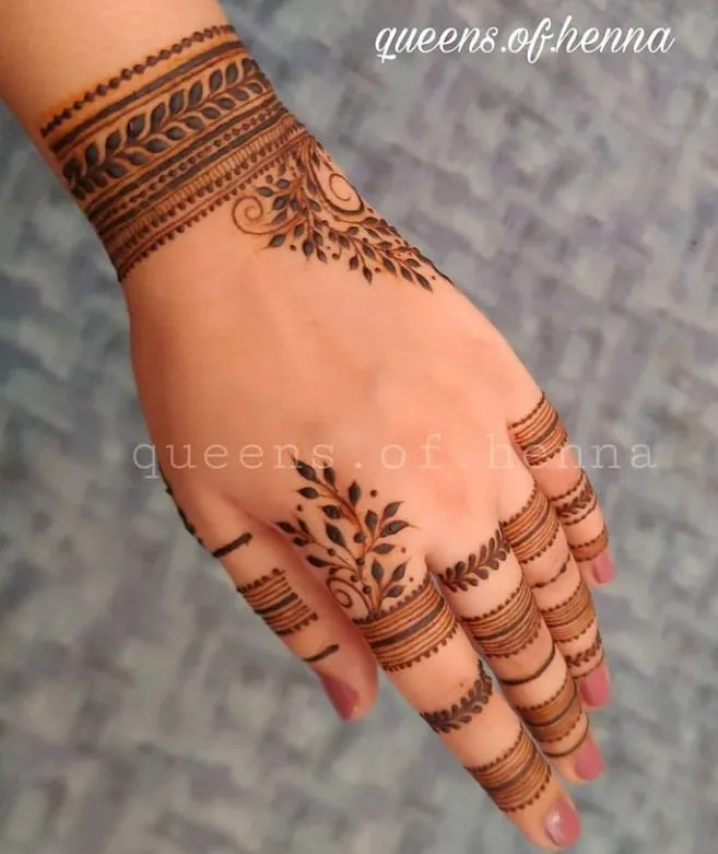 Photo of Finger Tattoo Mehndi Design