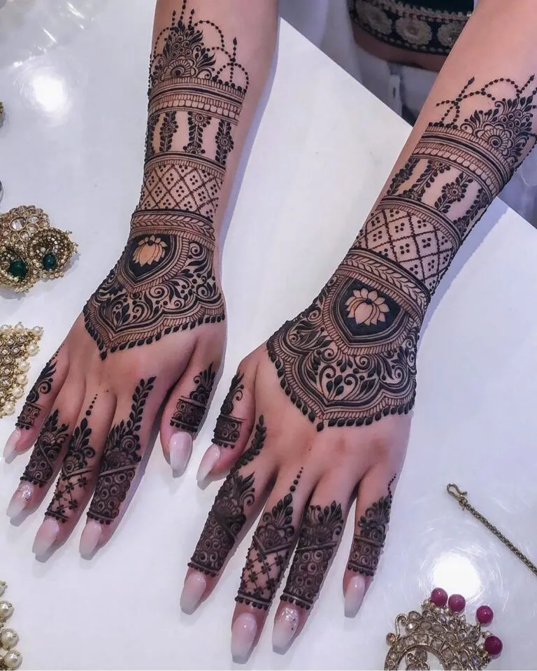 Finger Mehendi Design For Your Wedding Ceremony Photo of Finger Mehendi Design For Your Wedding Ceremony