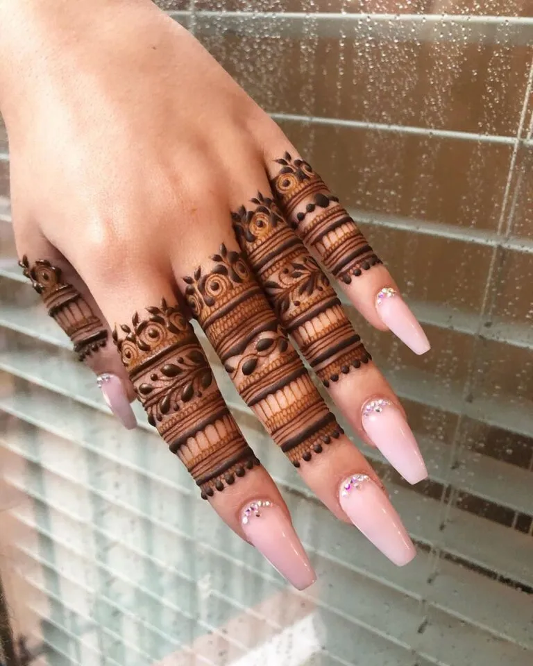 Photo of Bands & Rings Finger Henna Design