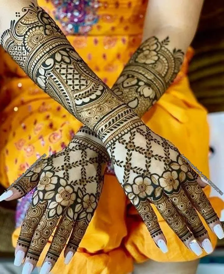 Photo of beautiful full back hand and finger mehndi design