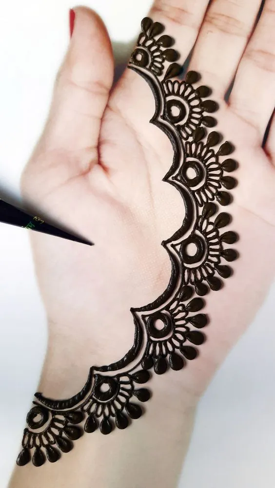 Floral Archway Mehndi Design photo of Floral Archway Mehndi Design