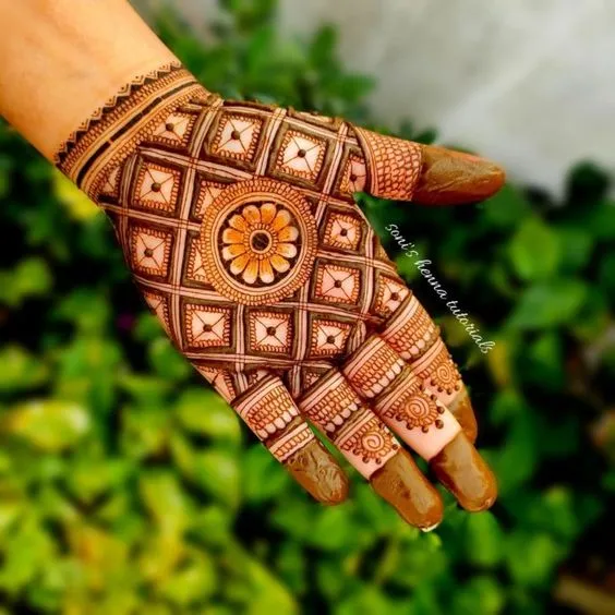 Intricate Square Patch Mehendi Design photo of Intricate Square Patch Mehendi Design
