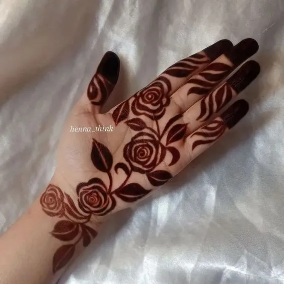 Minimal Rose Mehendi Design photo of Minimal Rose Mehendi Design