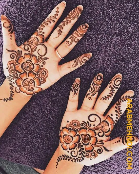 Elegant Flower Motif Mehndi photo of Elegant Flower Motif Mehndi