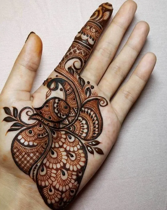 Arabic Mehendi Design with an Indian Mix photo of Arabic Mehendi Design with an Indian Mix