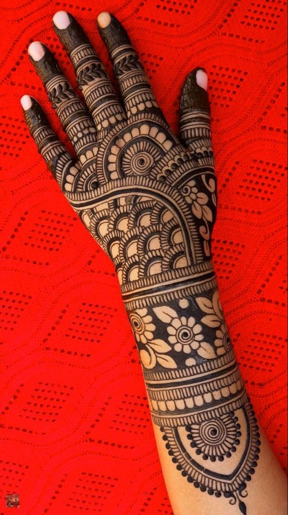 Rajasthani Mehndi Designs For Full Hand Photo of Rajasthani Mehndi Designs For Full Hand