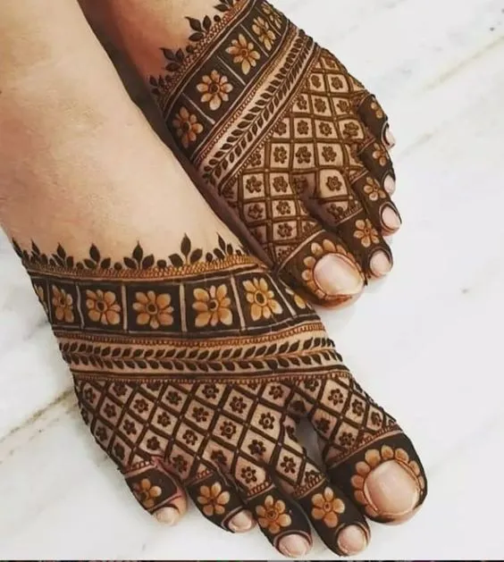 Geometric Mehndi Patterns for the Bride Photo of Geometric Mehndi Patterns for the Bride