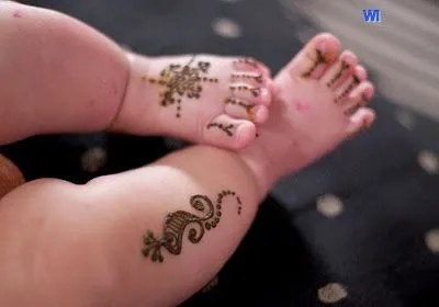 Aesthetic Leg Mehndi for Baby Girls Photo of Aesthetic Leg Mehndi for Baby Girls