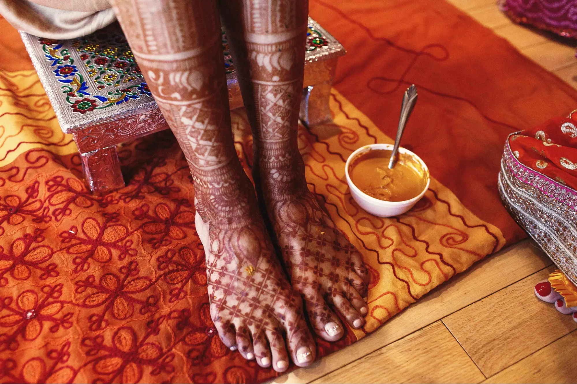 Lotus Motif Full Leg Mehndi Photo of Lotus Motif Full Leg Mehndi