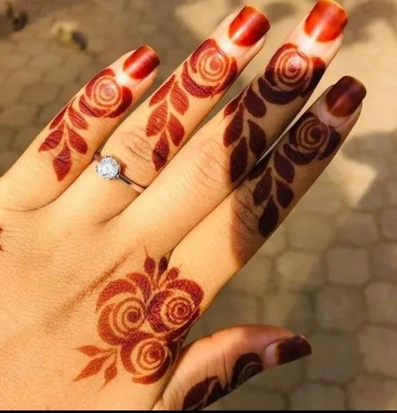 Photo of Rose mehndi design in khafif mehndi