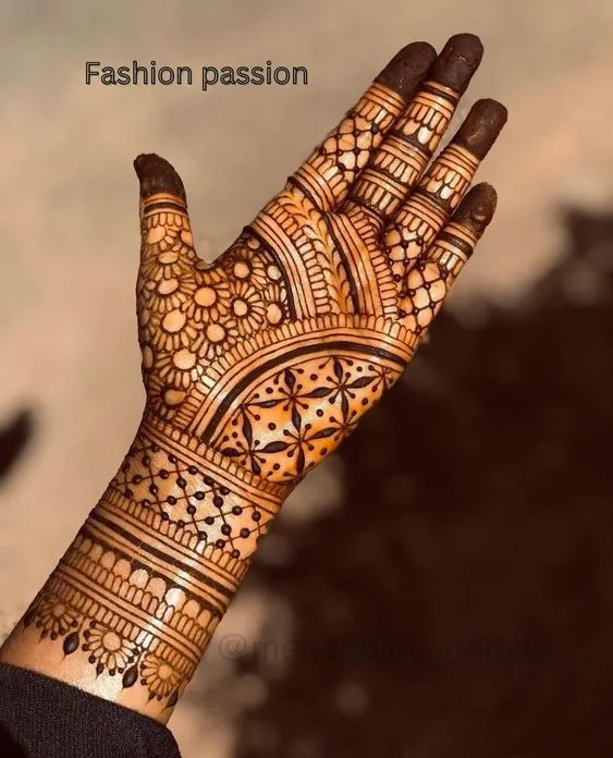Jackpot mehndi design for beginners Photo of Beginner-Friendly Traditional Pattern