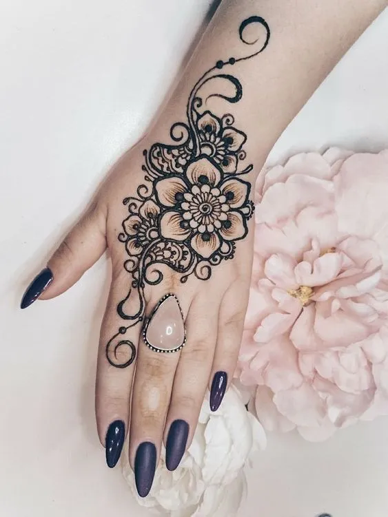 Floral Arabic Tattoo Mehndi Photo of Floral Arabic Tattoo Mehndi