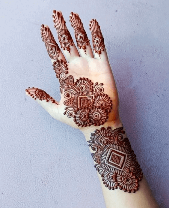 Photo of Best Tattoo Mehndi Design